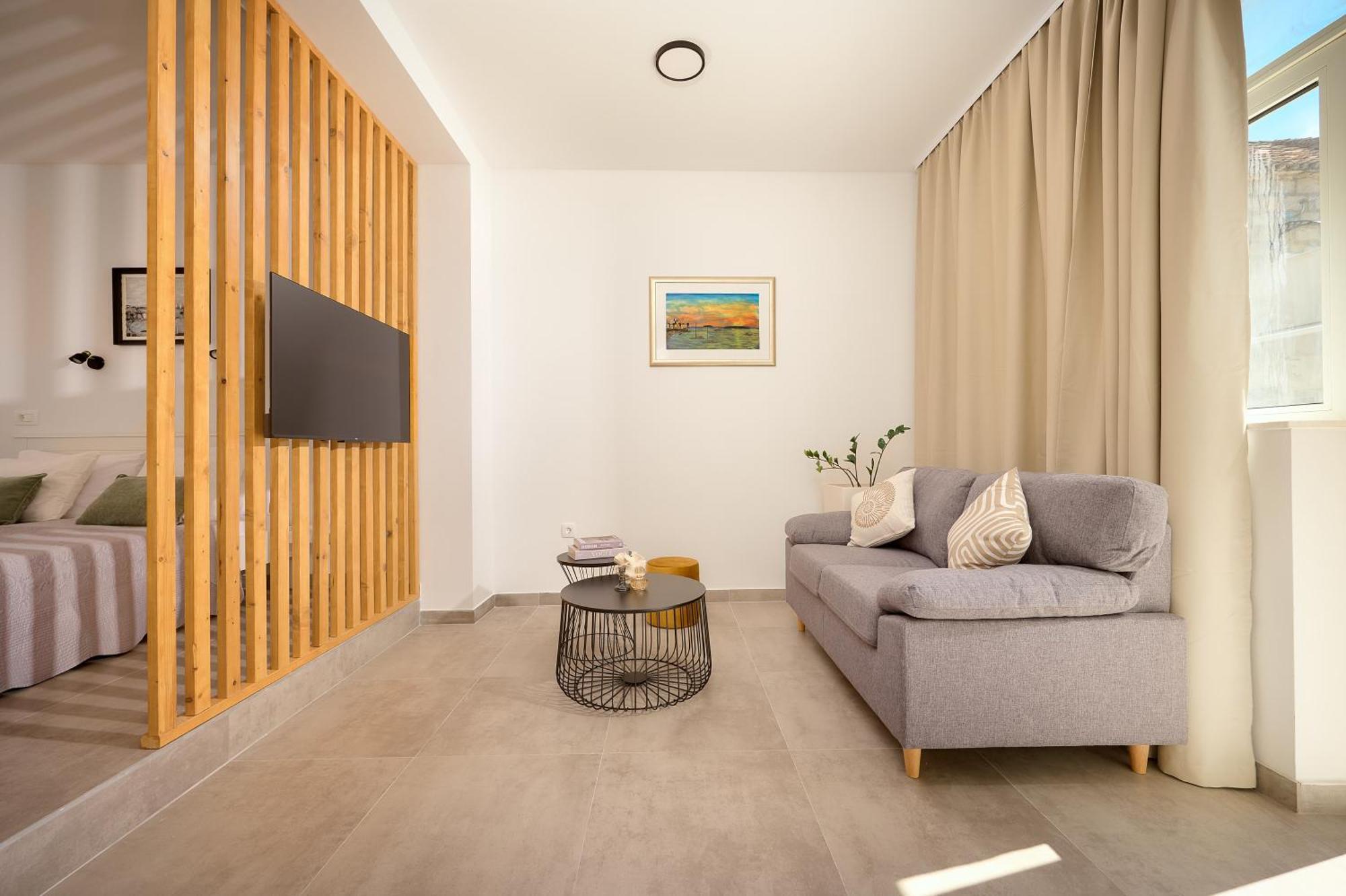 Boris Apartment
